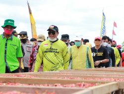 Paman Birin Berikan Bantuan 1.2 Milyar Untuk Pertanian, Bupati : Ini Bentuk Dorongan Dari Provinsi