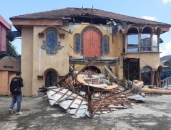 Rumah Mewah Di Banjarmasin Ambruk