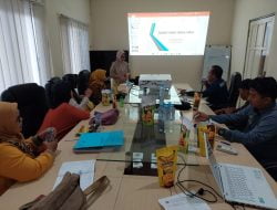 Karang Taruna Tunggal Karsa di Latih Publik Speaking