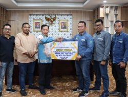 Dukung Tapin Art Festival, PT BRE Bantu Panitia 800 Juta