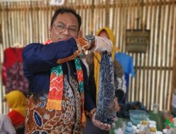 Belajar Buat Sasirangan, Stand Binaan BRE Favorit Pengunjung TAF