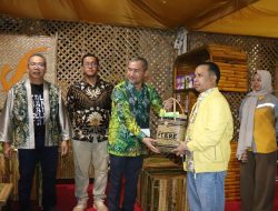 Buka Stand TAF, BRE Gelar Pelatihan Bordir Sasirangan di Tempat