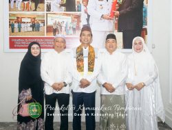 Kopiah Jangang Tapin Dikenakan Ustadz Abdul Somad, Lelang Capai Rp5 Juta untuk Pondok Pesantren