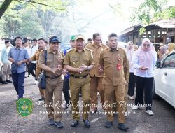 Sambut Ramadan, Wabup Tapin H Juanda Tinjau Harga Bahan Pokok di Pasar Raya Keraton