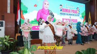 Hj Faridah Dikukuhkan sebagai Bunda PAUD Tapin 2025, Siap Dorong Peningkatan Kualitas Pendidikan Anak Usia Dini