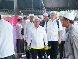 Ribuan Warga Hadiri Haul ke-20 Guru Cangkring, Bupati Tapin: Jaga Persatuan dan Warisan Ulama