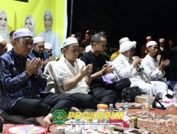 Bupati Tapin Hadiri Tabligh Akbar dan Lelang Amal: “Ini Bukan Politik, Tapi Keberkahan”