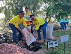 PT BRE Lakukan Aksi Tanam Pohon Produktif Endemik di RTH Pasar Lama