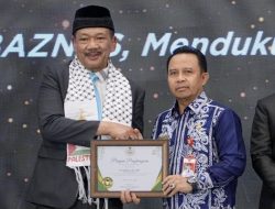 Bupati Tapin Raih Baznas Award, Wujud Komitmen Perkuat Gerakan Zakat di Daerah