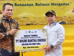 215 Pelajar di Tapin Terima Beasiswa Pendidikan dari PT BRE