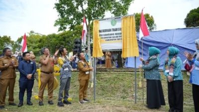 Desa Kembang Habang Baru Dinilai TPK2D Provinsi, Bupati Yamani: Keluarga Fondasi Pembangunan Daerah